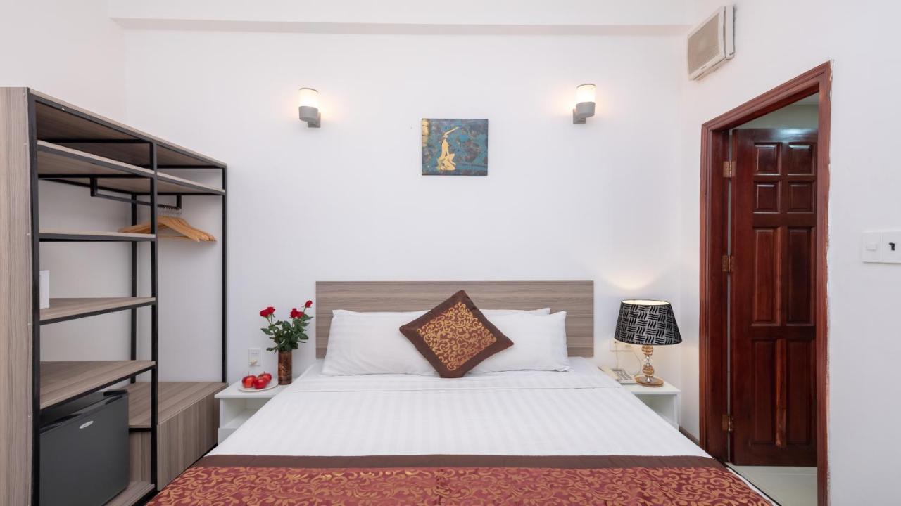 Green Star Central Hotel Хошимин Екстериор снимка