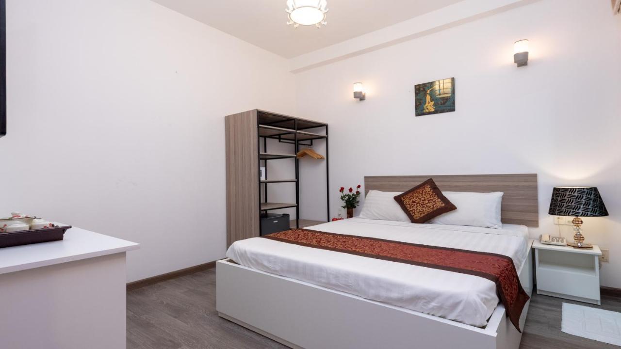 Green Star Central Hotel Хошимин Екстериор снимка