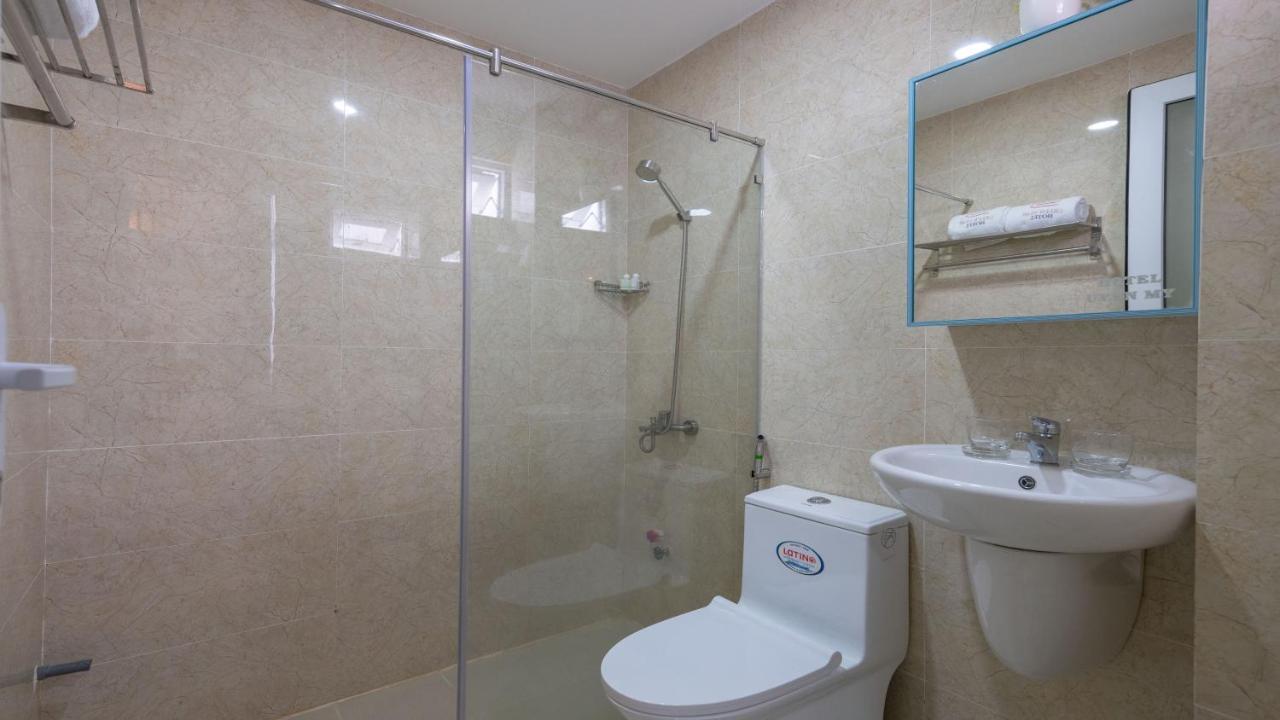 Green Star Central Hotel Хошимин Екстериор снимка