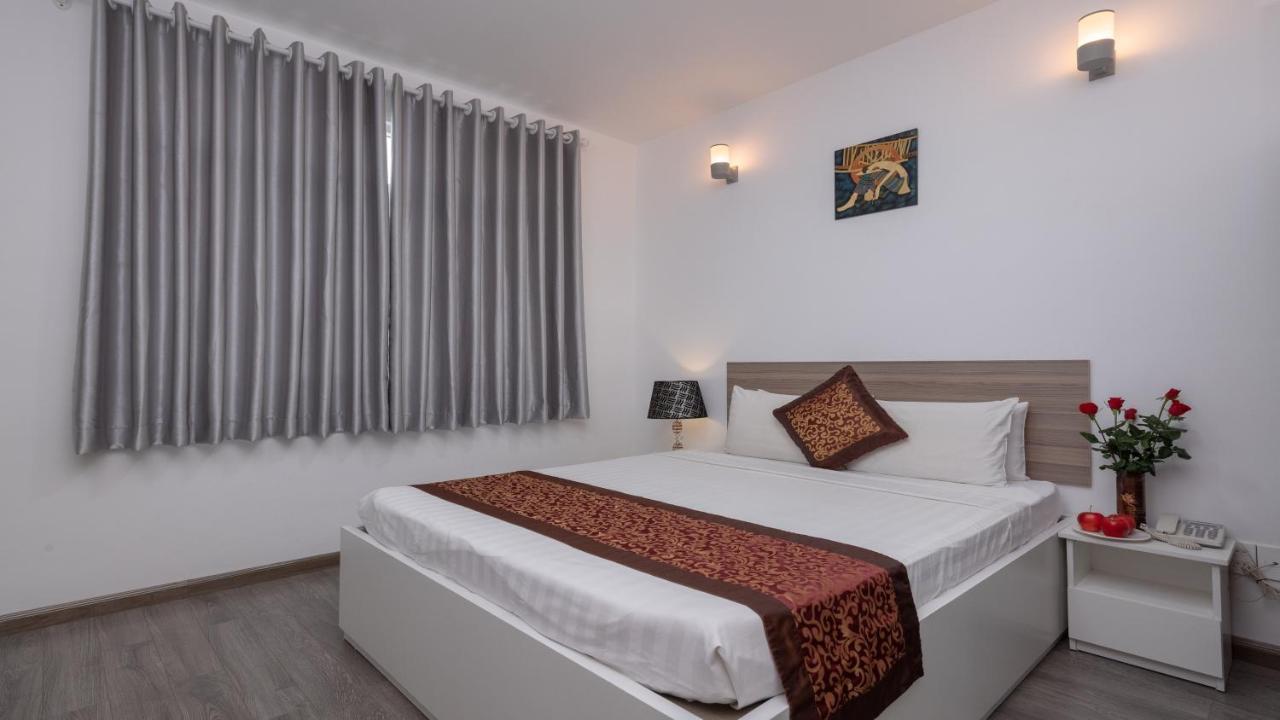 Green Star Central Hotel Хошимин Екстериор снимка